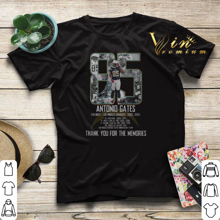 Antonio Gates 85 signature Los Angeles Chargers shirt sweater Antonio Gates 85 signature Los Angeles Chargers shirt sweater 4 - Antonio Gates 85 signature Los Angeles Chargers shirt sweater