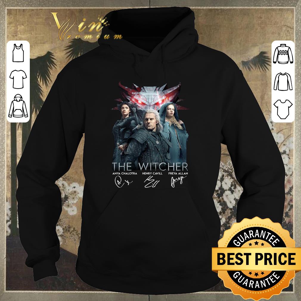 Nice The Witcher Anya Chalotra Henry Cavill Freya Allan autographed shirt sweater 4 - Nice The Witcher Anya Chalotra Henry Cavill Freya Allan autographed shirt sweater