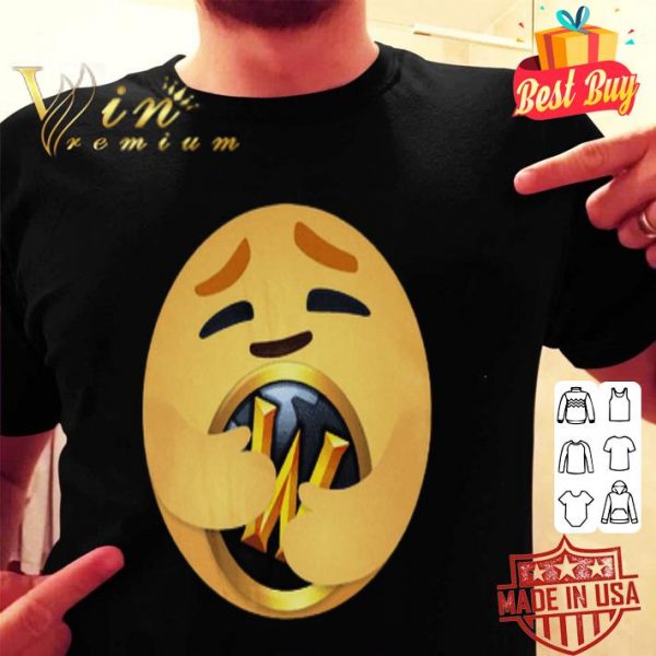 Care emoji hug warcraft Facebook shirt