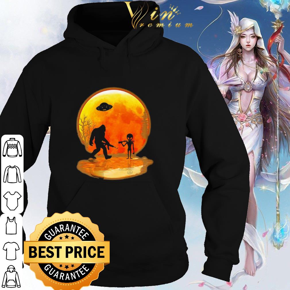 d7e45aea official bigfoot ufo hunter alien moon blood shirt 4 - Official Bigfoot UFO hunter alien moon blood shirt