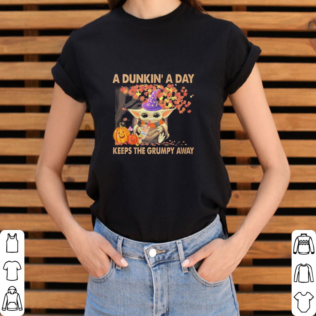 Official Star Wars Baby Yoda hug Dunkin’ Donuts a day keeps the grumpy away Halloween shirt Official Star Wars Baby Yoda hug Dunkin’ Donuts a day keeps the grumpy away Halloween shirt