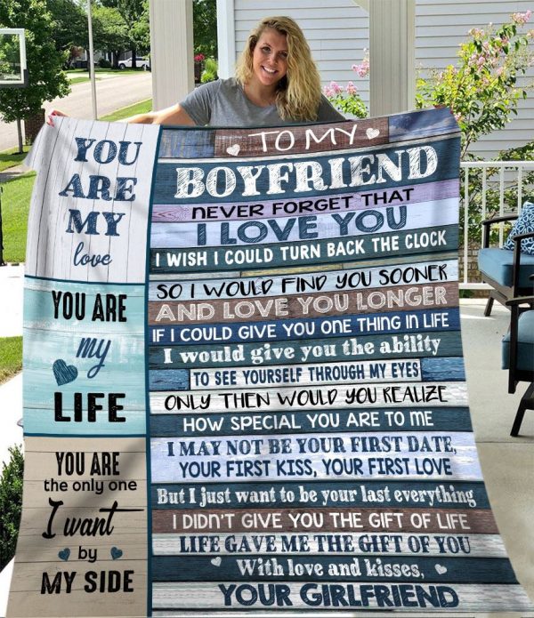 Your Girlfriend To My Boyfriend With Love And Kisses Quilt Blanket