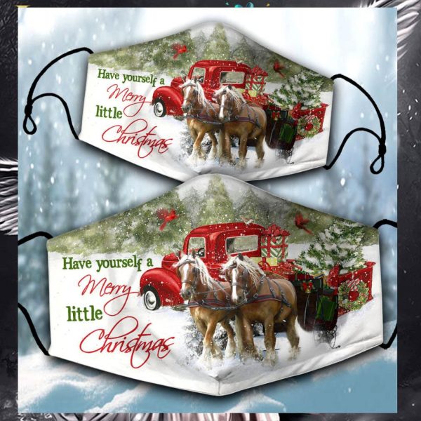 Have yourself a merry little Christmas face mask