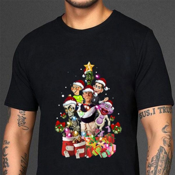 Funny Jeff Dunham Peanut Walter Puppets Team Christmas Tree shirt