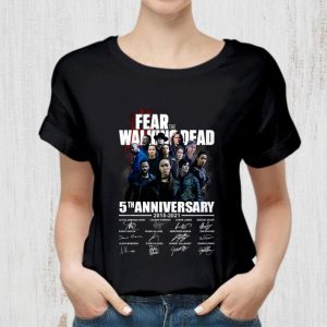 Original Fear The Walking Dead 5th Anniversary 2015-2021 Signatures shirt 1