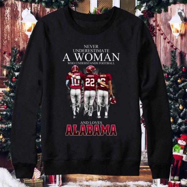 Never underestimate a woman who Alabama Crimson Tide Signatures shirt