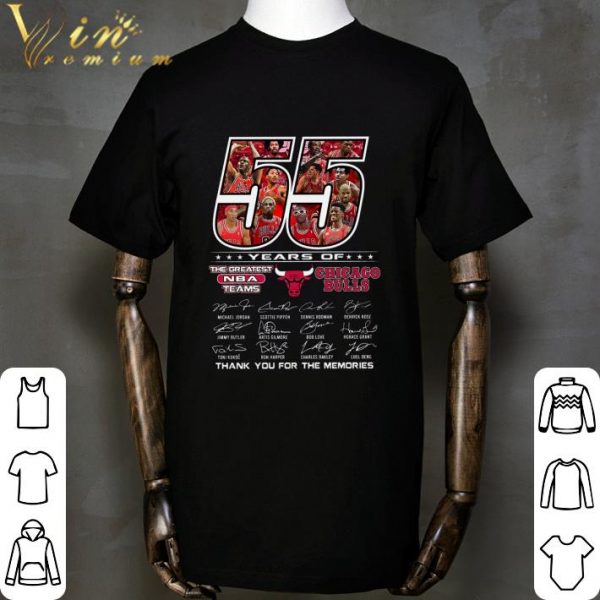 55 years of Chicago Bulls The Greatest NBA Teams signatures shirt