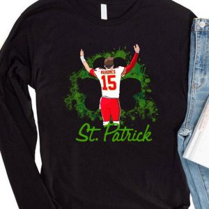 Hot 15 Patrick Mahomes St. Patrick’s day Kansas City Chiefs Shirt 3