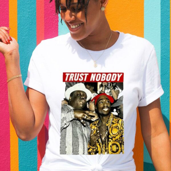 Trust Nobody Tupac Tank-top