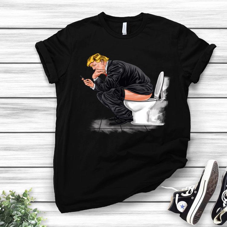 Toilet Humor Donald Trump The Thinker Sending Tweets Shirt
