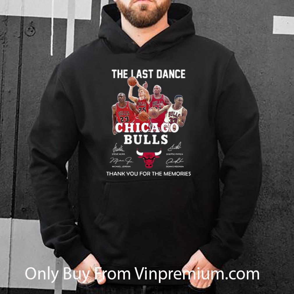 e7aa6585 official chicago bulls the last dance thank you for the memories signatures shirt 4 - Official Chicago Bulls The Last Dance Thank You For The Memories Signatures shirt