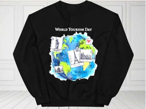 World Tourism Day Love to Travel World Globe For Fan Shirt