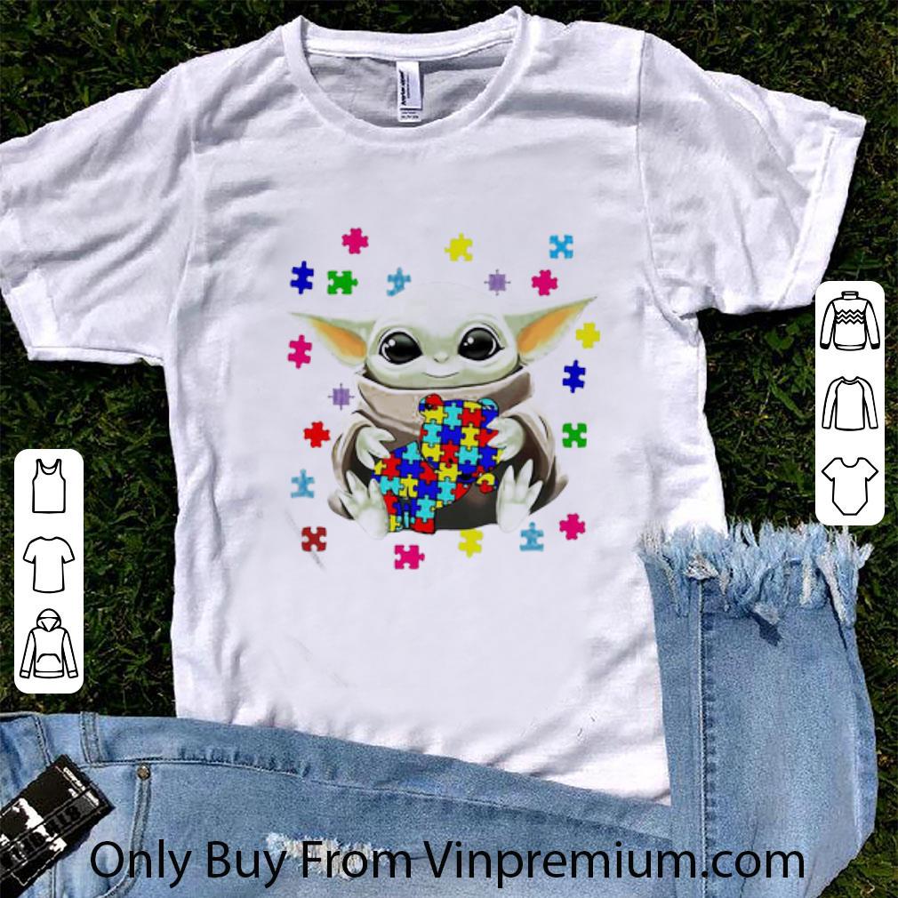 Great Star Wars Baby Yoda Hug Bear Autism Awareness shirt