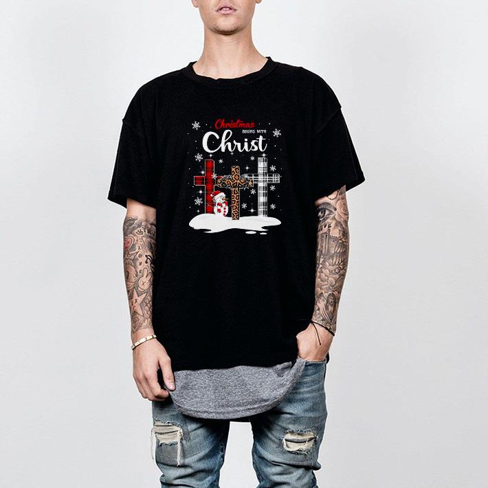 Nice Cross and Snowman Christmas begins with Christ Shirt