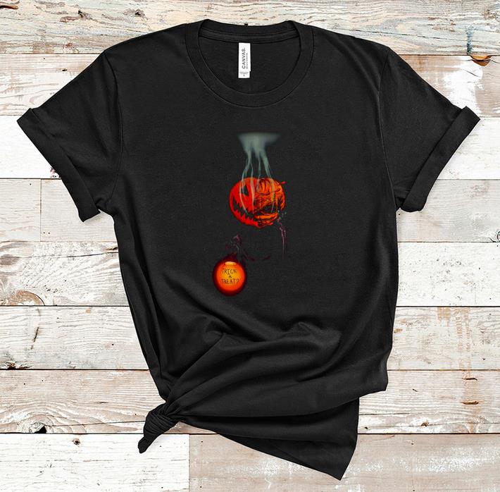 Premium Peace Love Save Lives Nurse Hand Sign Peace Shirt
