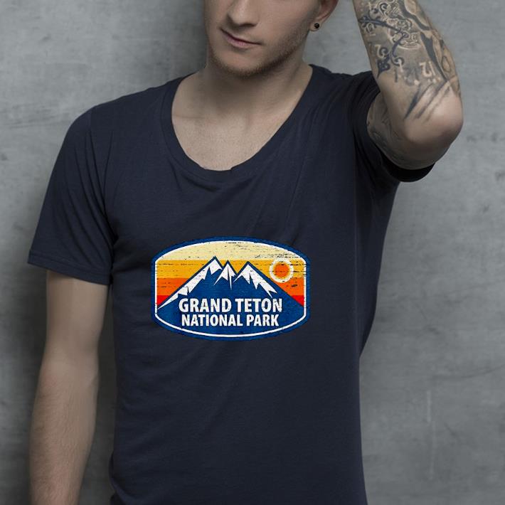 83b42733 nice grand teton national park wyoming retro distressed souvenir shirt 4 - Nice Grand Teton National Park Wyoming Retro Distressed Souvenir Shirt