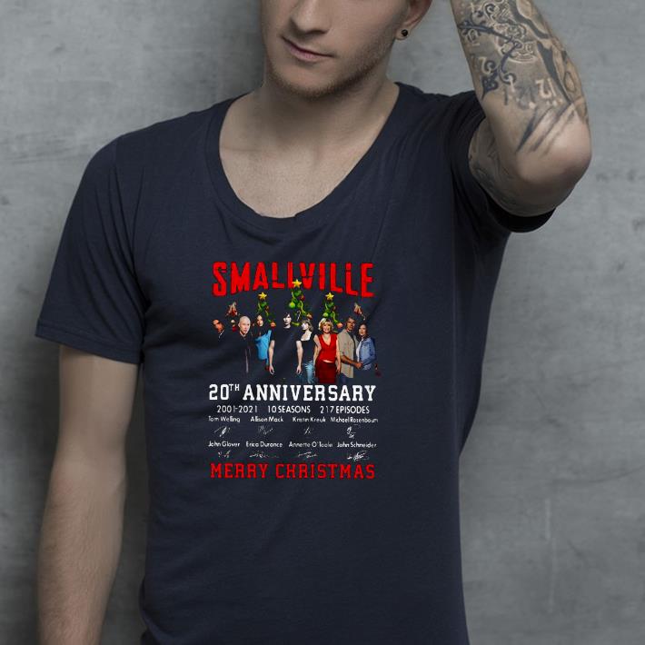 Nice Smallville 10th Anniversary 2001 2021 Merry Christmas Signatures Shirt 6b76342b nice smallville 10th anniversary 2001 2021 merry christmas signatures shirt 4 - Nice Smallville 10th Anniversary 2001 2021 Merry Christmas Signatures Shirt