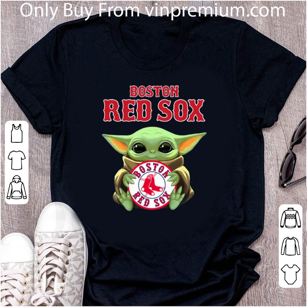 Premium Softball Baby Yoda Hug Boston Red Sox shirt