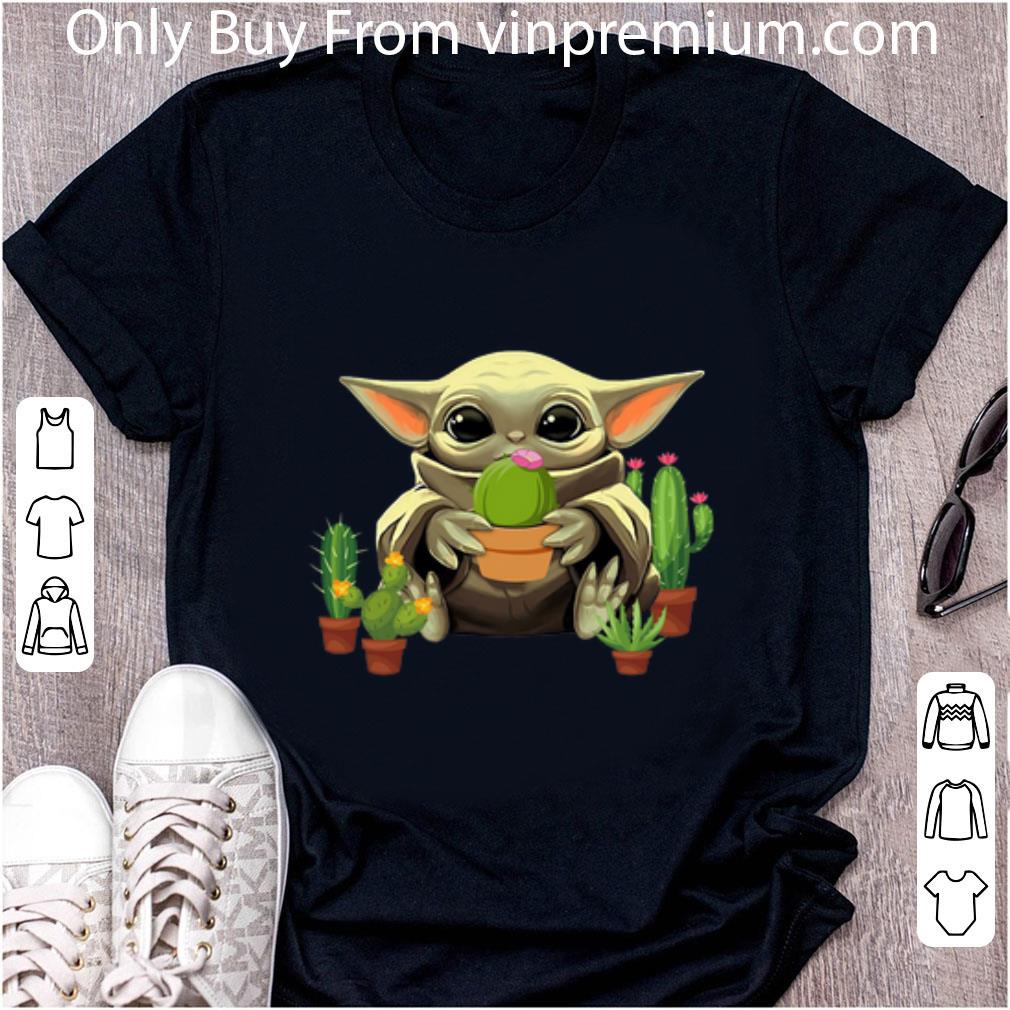 Original Baby Yoda Hug Cactus shirt Original Baby Yoda Hug Cactus shirt