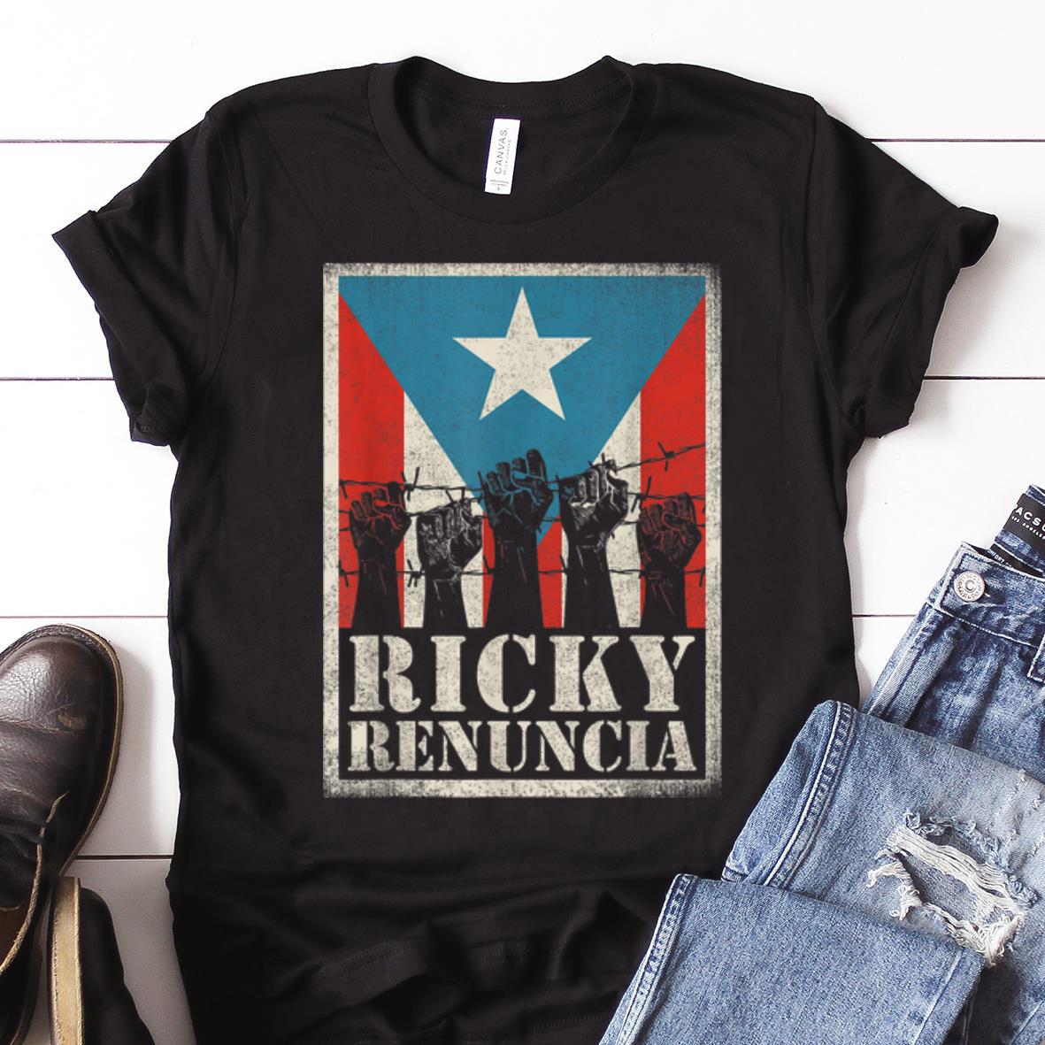 Nice The fist barbed wire Ricky Renuncia Puerto Rico Flag guy tee 1 - Nice The fist barbed wire Ricky Renuncia Puerto Rico Flag guy tee