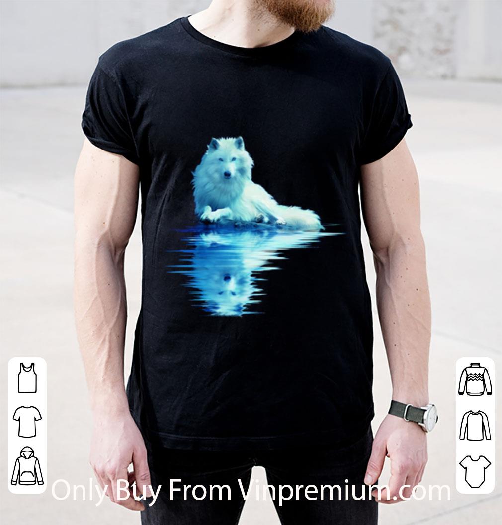 Pretty Arctic Wolf Reflection shirt