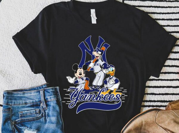 Vintage New York Yankees Mickey Mouse and Friends Shirt
