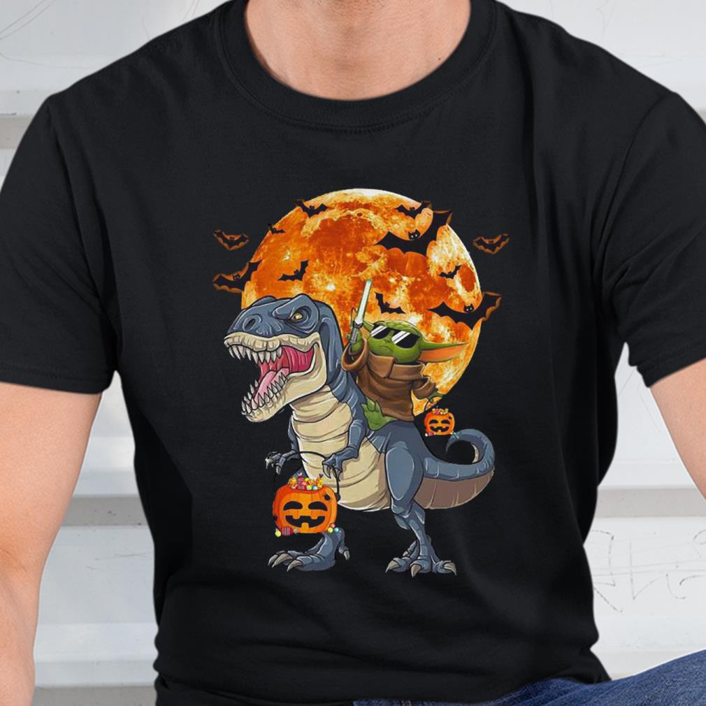 Star Wars Baby Yoda Riding Dinosaur T-rex Pumpkin Moon Halloween Shirt, Hoodies