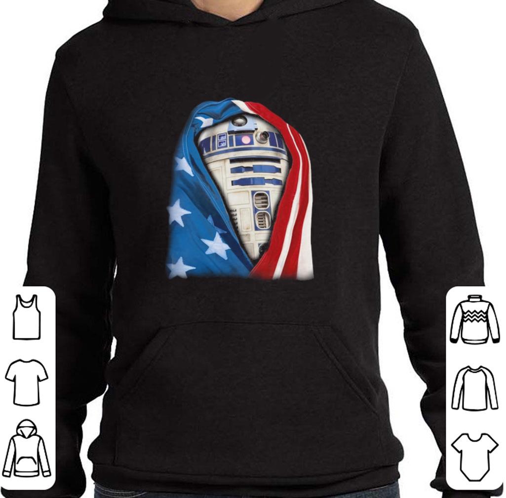 Pretty R2-D2 Star War wearing US flag shirt