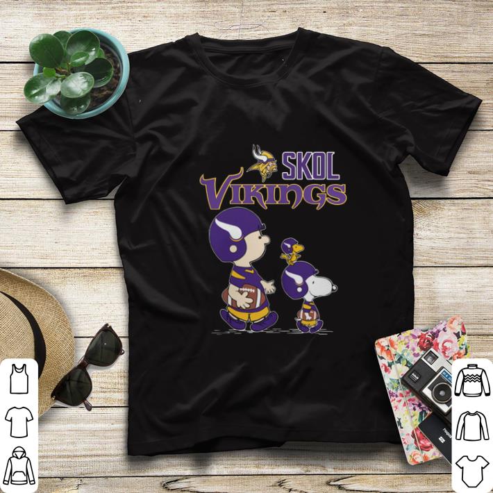 Awesome Skol Vikings Charlie Brown and Snoopy Minnesota Viking shirt
