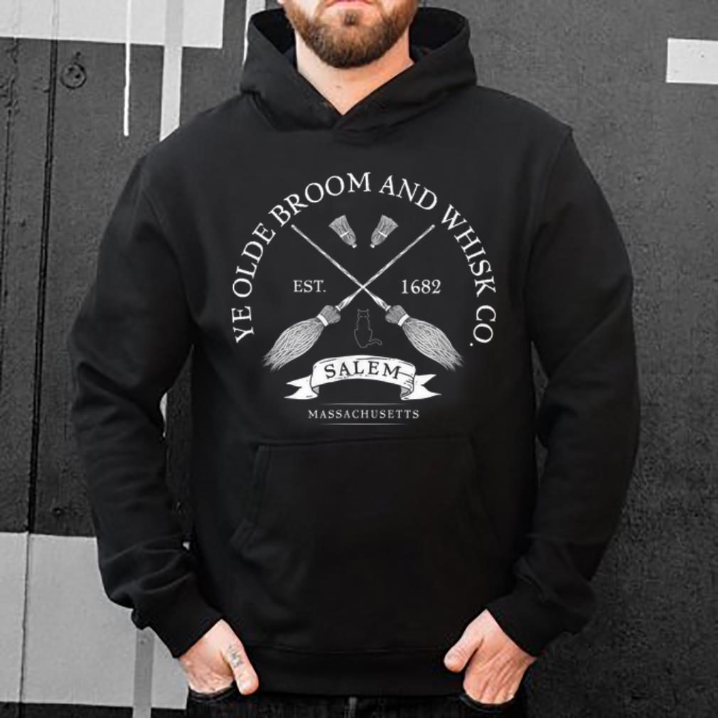 Awesome Ye Olde Broom Co - Salem Mass. Est 1682 Halloween shirt