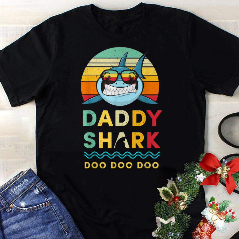 Awesome Daddy Shark Doo Doo Doo Fathers Day shirt