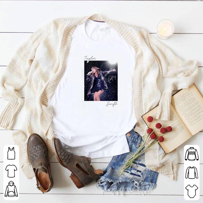 Funny Taylor Swift sing live signature shirt