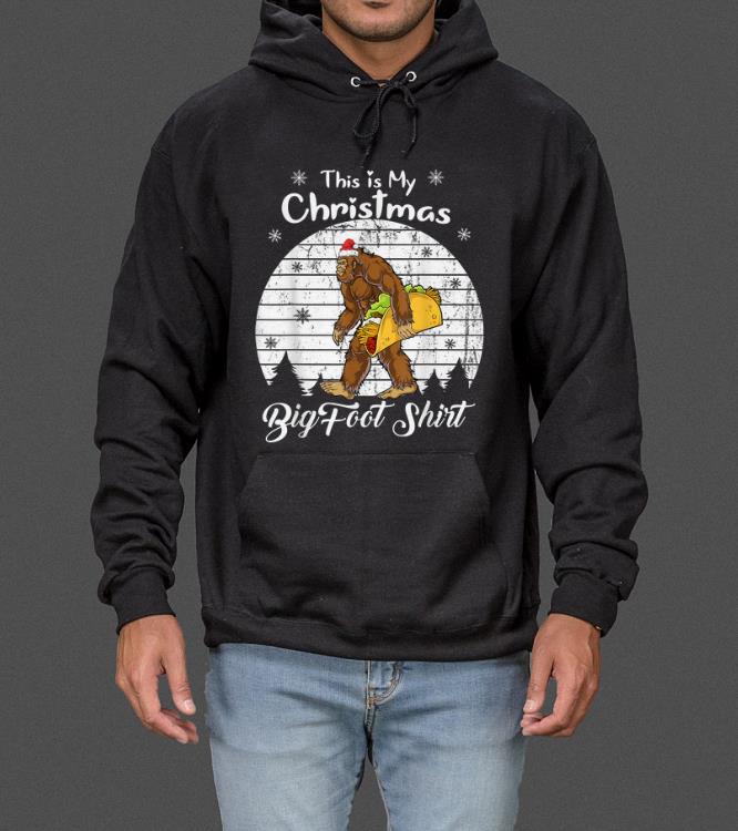 Merry Xmas Bigfoot - Santa Squatch Christmas Yeti sweater