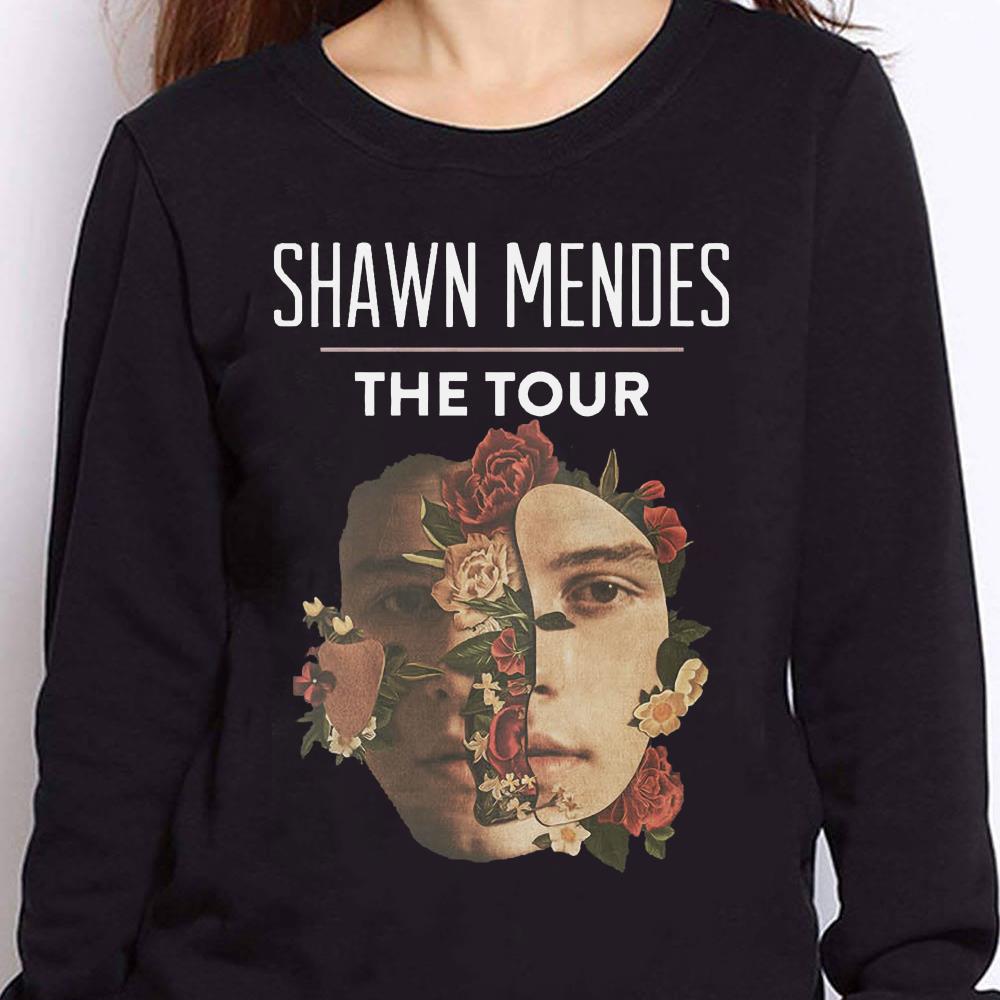 https://cdn.gifteeshirt.com/teesporting/2018/12/Shawn-Mendes-the-tour-shirt_4.jpg