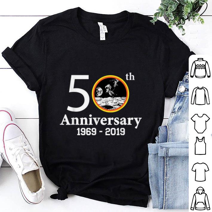 Awesome 50th Anniversary 1969-2019 Apollo Space Patch First Step On The Moon shirt