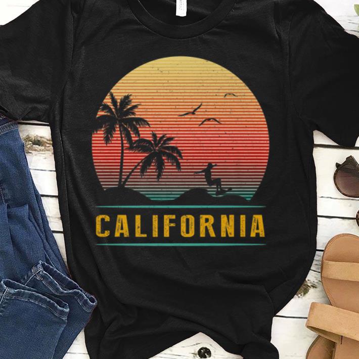 Awesome California Vintage Retro Sunset Surfing Wave Summer shirt