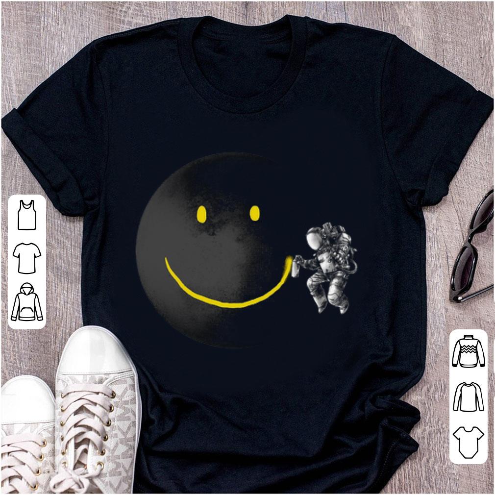 Hot Make a Smile Graphic Astronaut Make The Moon A Smile shirt