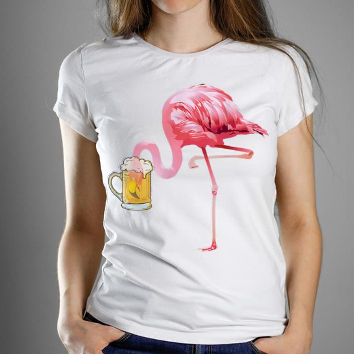 Pretty Flamingo Trinkt Bier JGA Saufshirt Polter Geschenk shirt