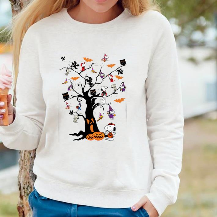 Funny Halloween Snoopy Woodstock owl bats ghost Boo on the tree shirt