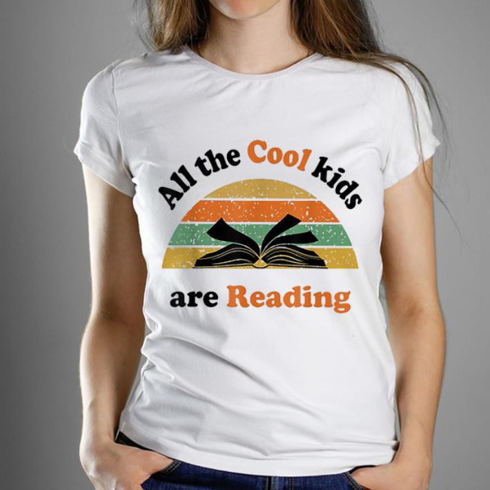 Hot All The Cool Kids Are Reading Vintage shirt
