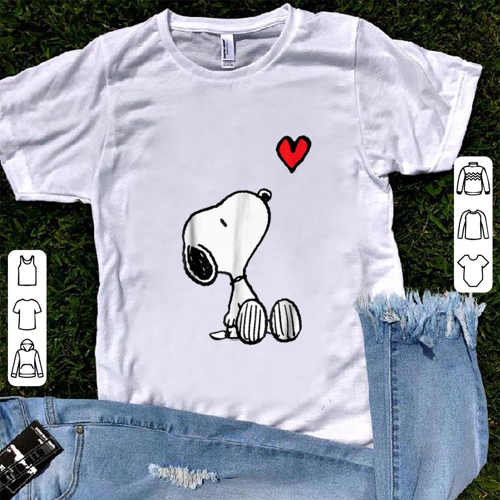 Premium Peanuts Heart Sitting Snoopy shirt