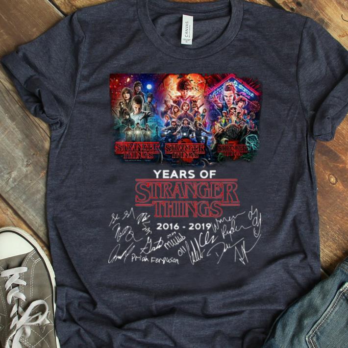 Awesome 3 Season 3 Years Of Stranger Things 2016-2019 Signatures shirt