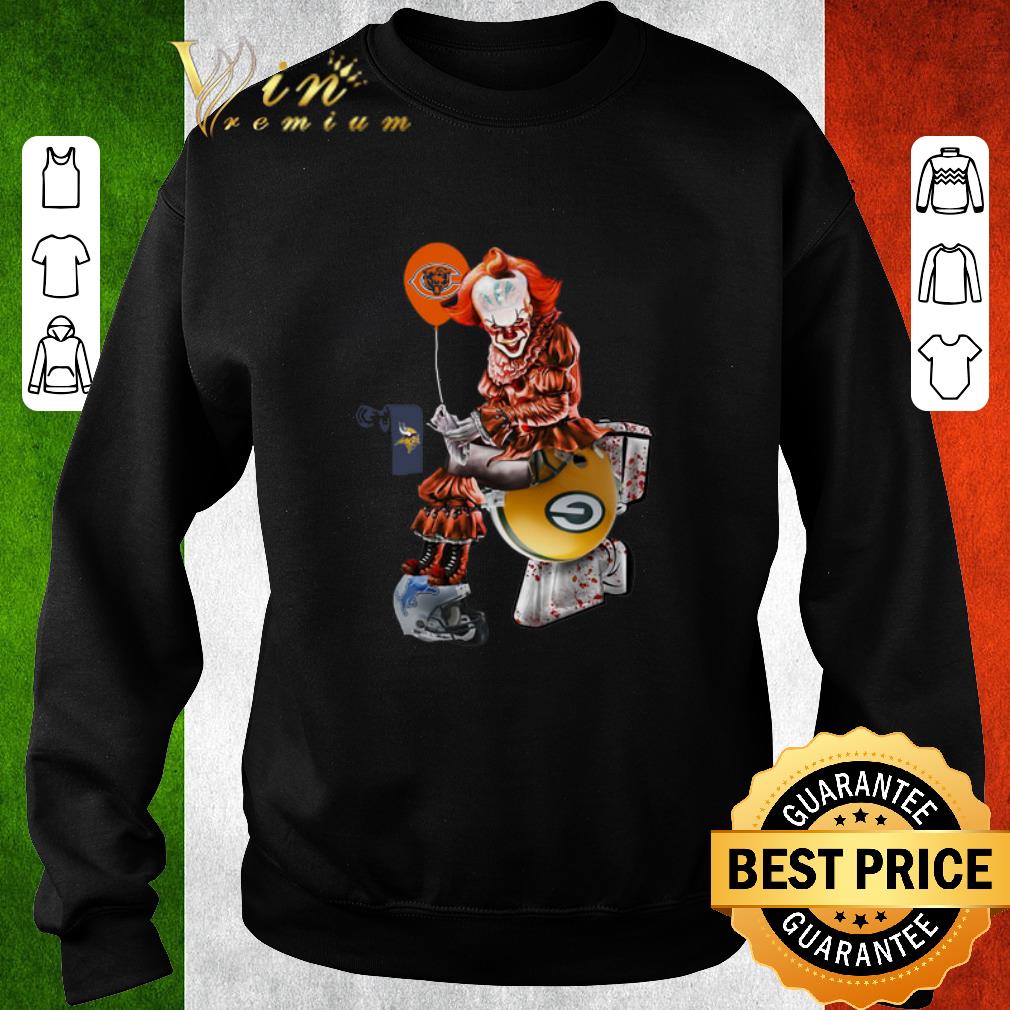 Pretty Pennywise Chicago Bears Vikings Toilet Green Bay Packers shirt