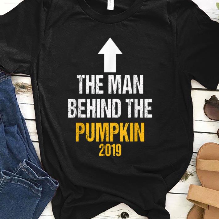 Top Man Behind The Pumpkin Halloween Pregnancy Announcement Dad shirt