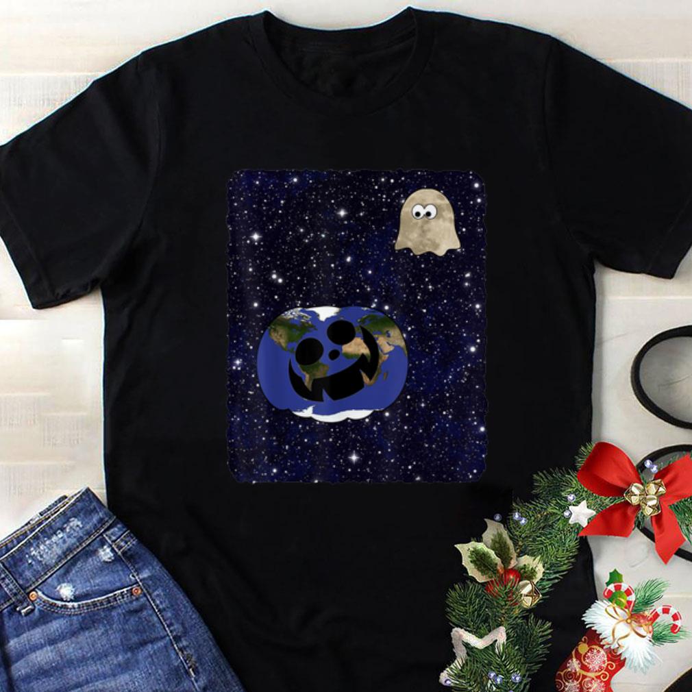 Awesome Pumpkin Earth Globe Ghost Moon Halloween Space Lover shirt