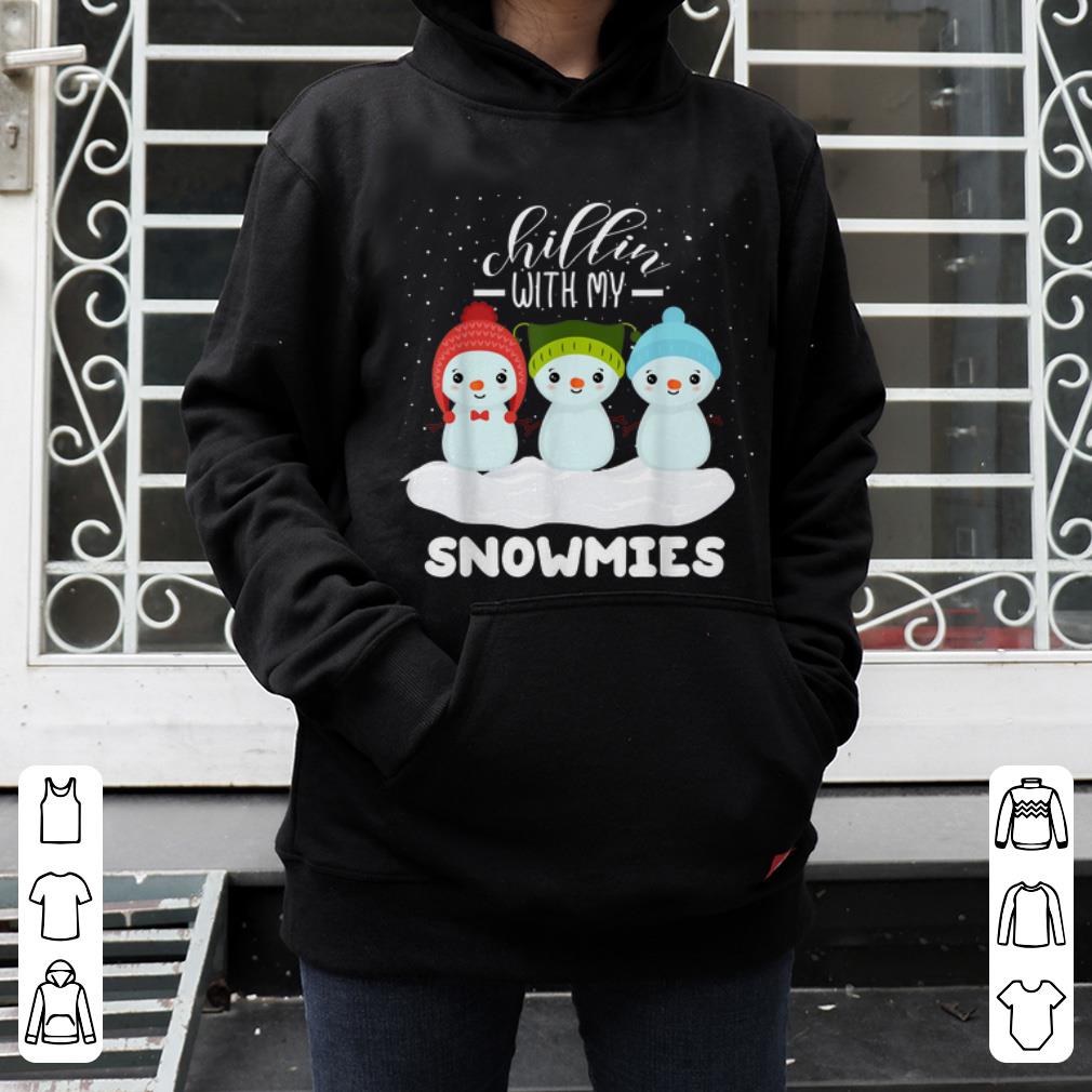 Nice chillin with my snowmies funny christmas pajamas Xmas gifts shirt