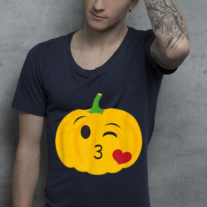 Pretty Pumpkin Emoji Heart Kiss Wink Halloween Thanksgiving shirt