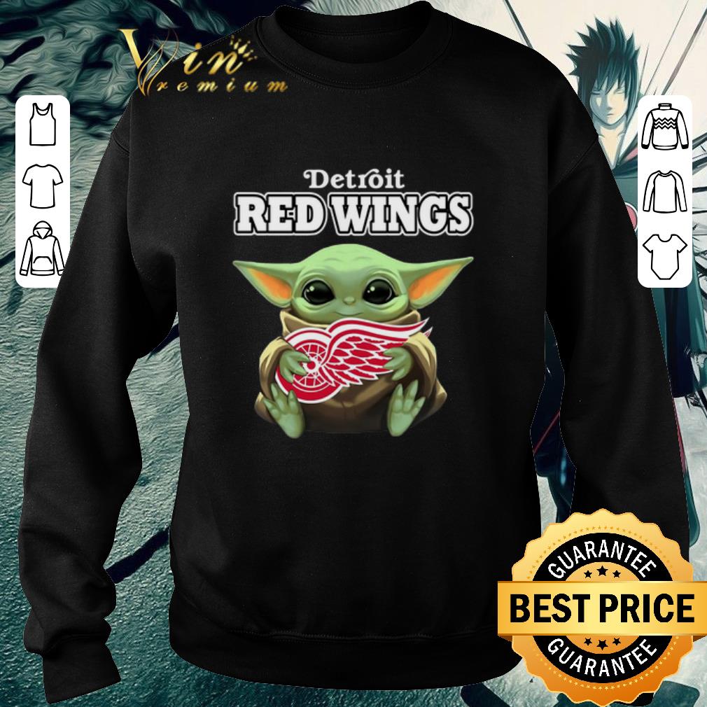 Funny Baby Yoda hug Detroit Red Wings shirt