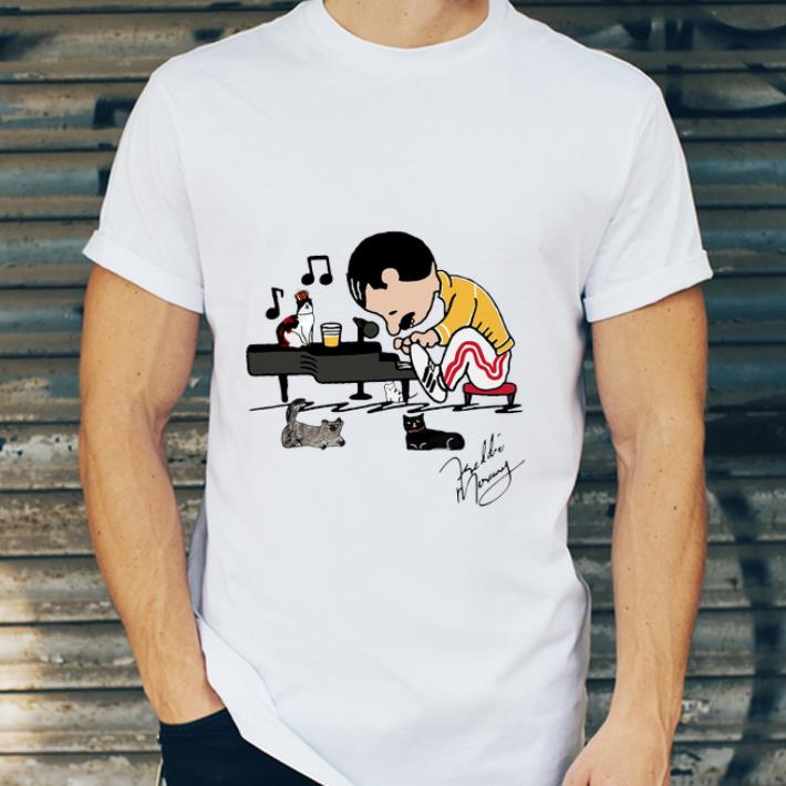 Hot Freddie Mercury and cats playing piano shirt