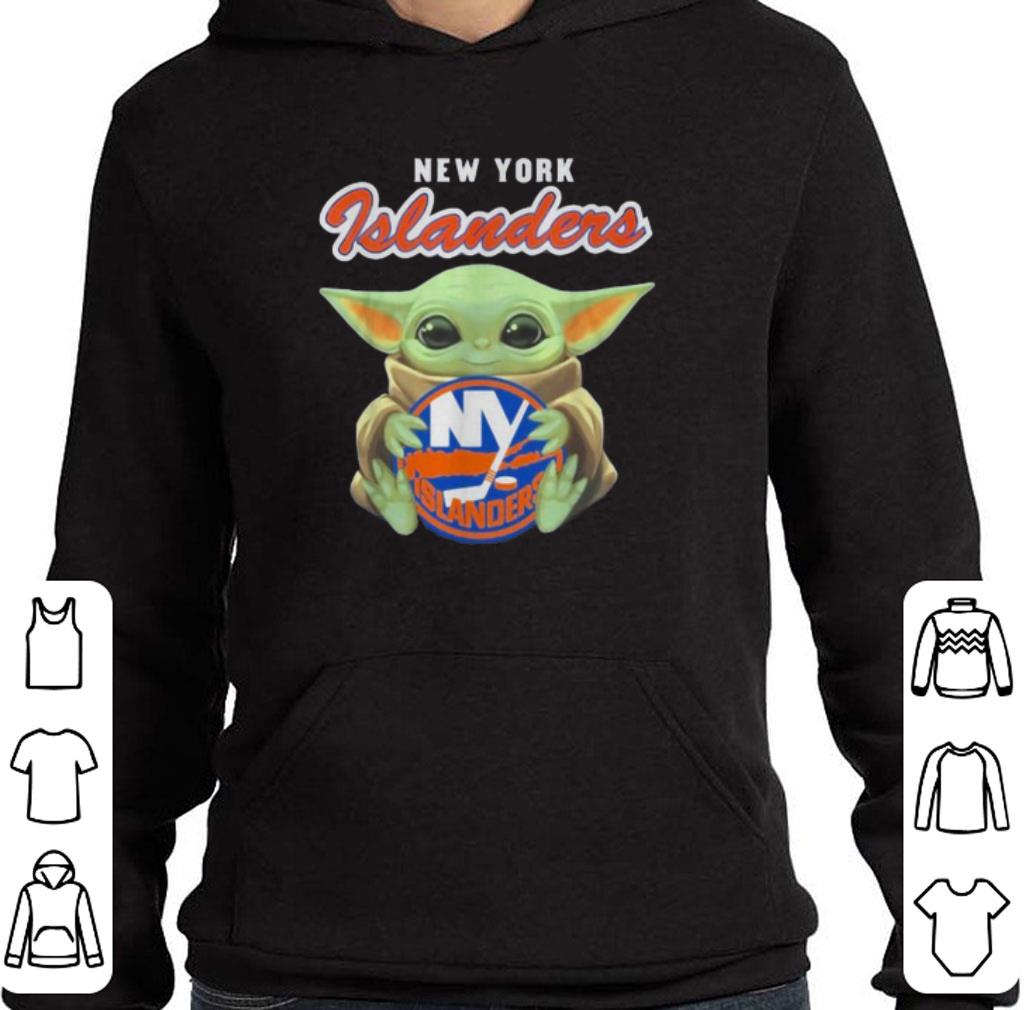 Hot Star Wars Baby Yoda hug New York Islanders shirt 5 Hot Star Wars Baby Yoda hug New York Islanders shirt